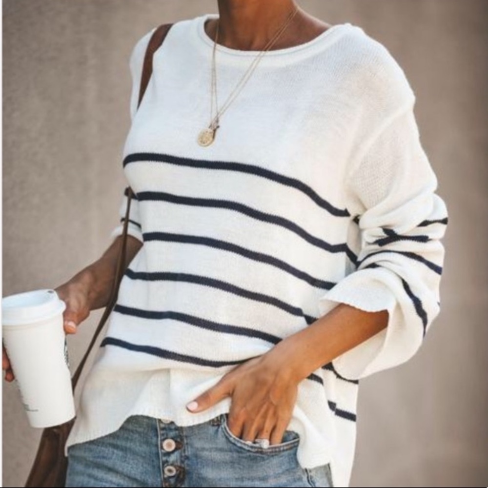 Vici Collection Overseas Stripped Sweater - Small